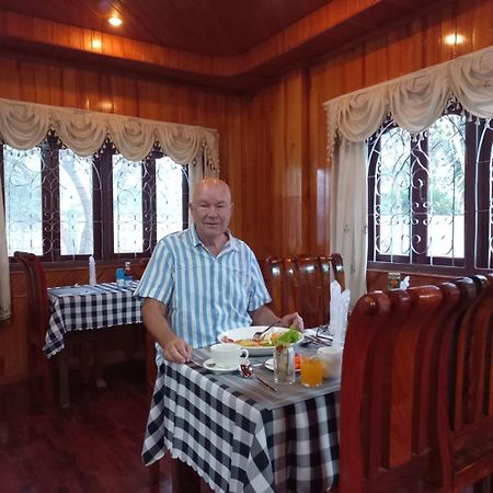 Sipanya Guesthouse Muang Phônsavan Eksteriør bilde