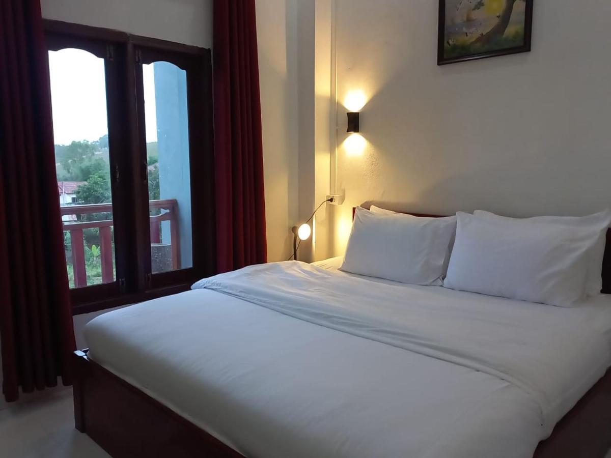 Sipanya Guesthouse Muang Phônsavan Eksteriør bilde