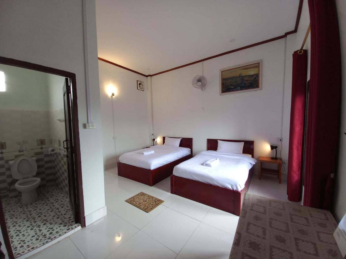 Sipanya Guesthouse Muang Phônsavan Eksteriør bilde