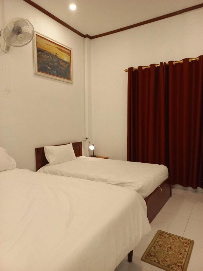 Sipanya Guesthouse Muang Phônsavan Eksteriør bilde