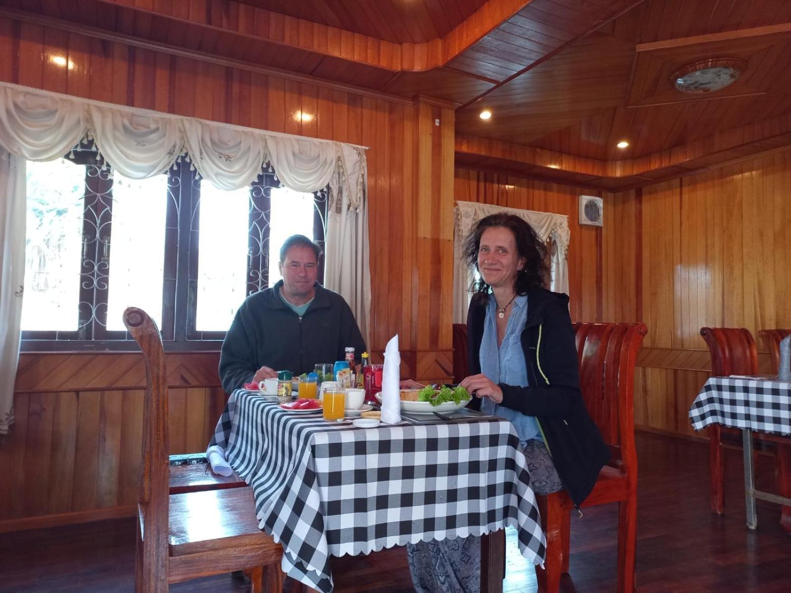 Sipanya Guesthouse Muang Phônsavan Eksteriør bilde